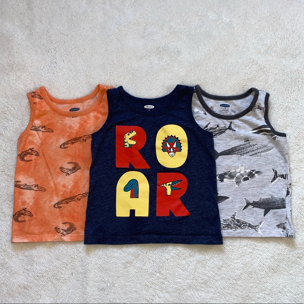 Old Navy tank top bundle